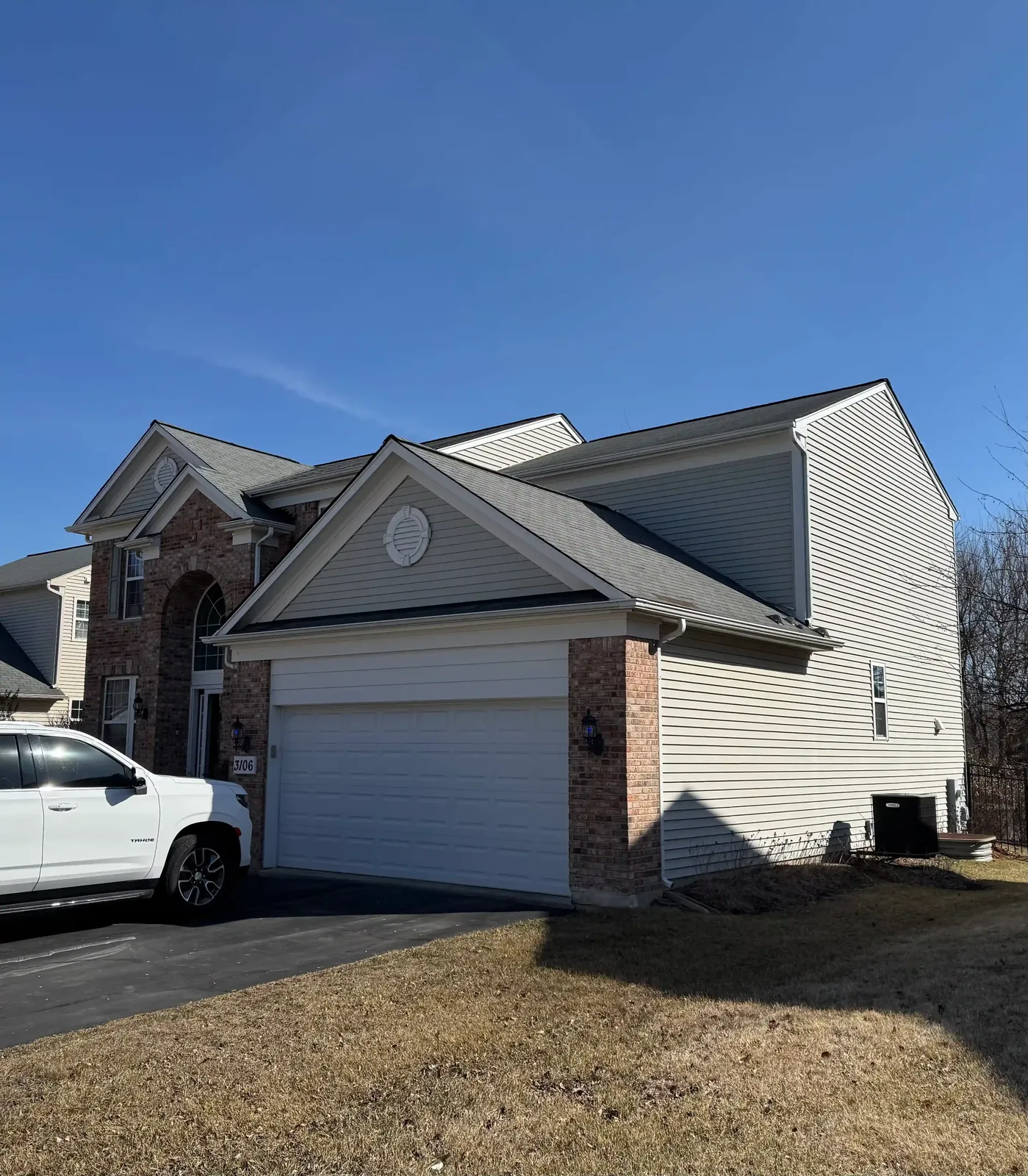 Carpentersville IL roof before replacement by Exterior Echelon